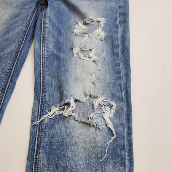 AE Tomgirl - Ripped, stretchy, Raw Ankle Cut Jeans Size: 2 - Picture 5 of 12